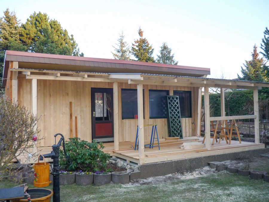 Holzverkleidung und Terrassenbau: Es geht weiter